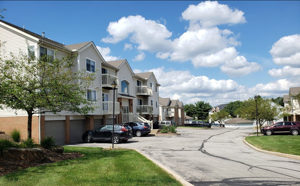 Announced today by SVN Summit Commercial Real Estate Advisors in Fairlawn, Brookledge Commons condominium portfolio has sold to LWRJ, LLC.